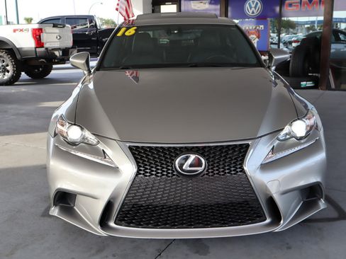 Used 2016 Lexus IS 300 AWD image 13