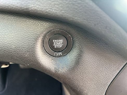 Certified 2022 Jeep Cherokee Latitude Lux FWD image 57