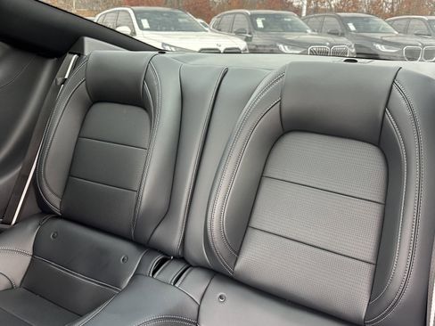 Used 2025 Ford Mustang GT Premium image 31