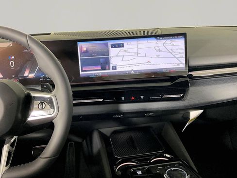 New 2026 BMW 530i xDrive AWD/4WD image 9