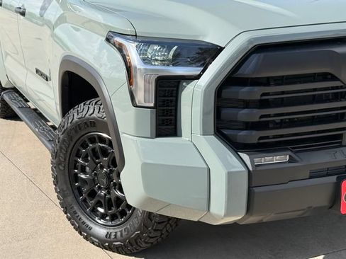 Used 2026 Toyota Tundra SR5 AWD/4WD image 3