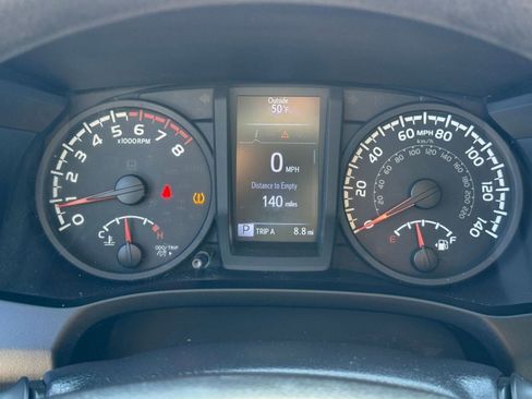 Used 2019 Toyota Tacoma SR w/ SR Convenience Package image 19