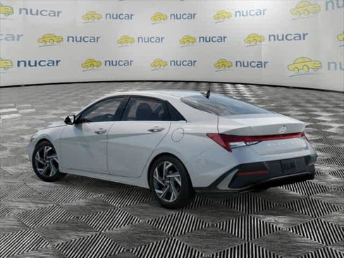 New 2026 Hyundai Elantra Limited image 5