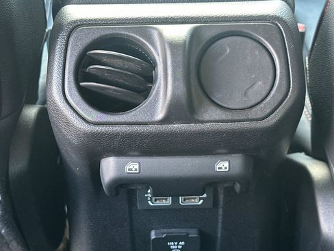 Used 2020 Jeep Wrangler Unlimited Rubicon image 16