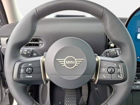 New 2026 MINI Cooper 4-Door Hardtop image 10