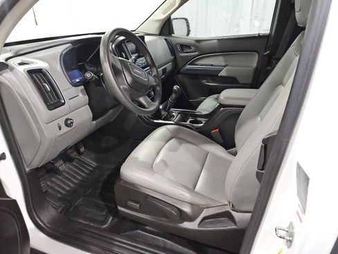 Used 2017 GMC Canyon SL image 9