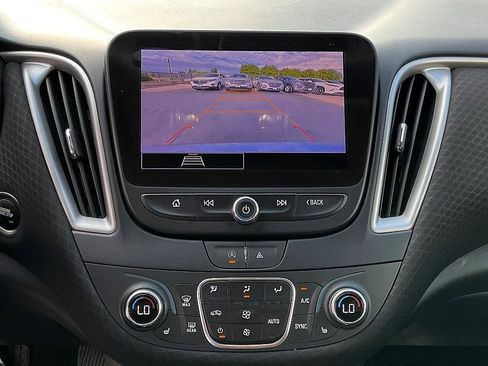 Used 2024 Chevrolet Malibu LT image 26