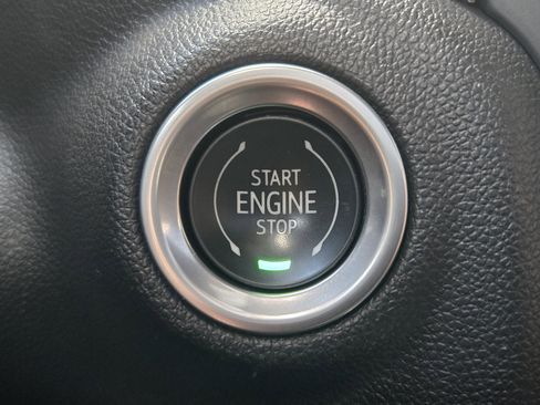 Used 2021 GMC Sierra 1500 AT4 w/ AT4 Premium Package image 16