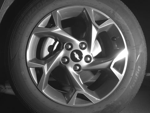 Used 2025 Chevrolet Trax LT w/ LT Convenience Package image 12