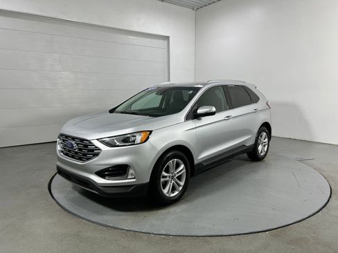 Used 2019 Ford Edge SEL w/ Equipment Group 201A image 19