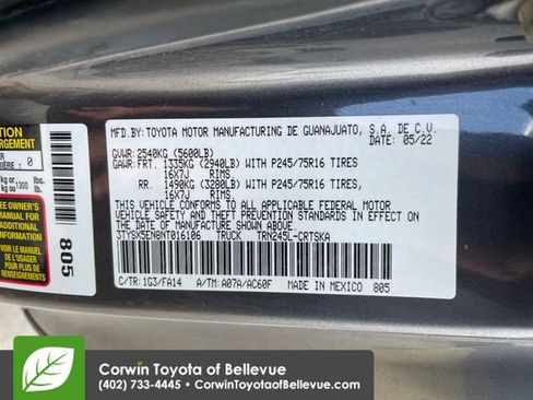 Certified 2022 Toyota Tacoma SR AWD/4WD image 28