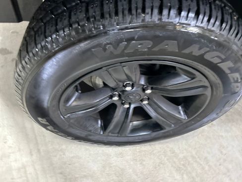 Used 2022 RAM 1500 Classic Warlock w/ Electronics Group image 10