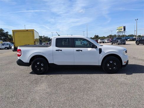 Certified 2022 Ford Maverick XL w/ Equipment Group 100A Standard image 3