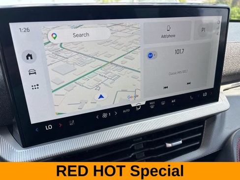 Used 2025 Ford Explorer ST-Line w/ ST-Line Street Pack AWD/4WD image 21