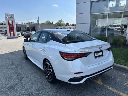 Certified 2025 Nissan Sentra SR w/ SR Premium Package FWD image 6