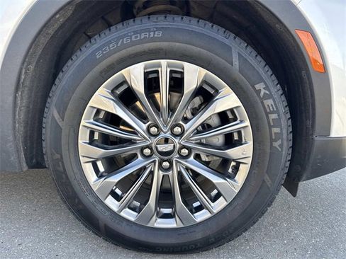 Used 2024 Cadillac XT4 Premium Luxury w/ Cold Weather Package image 8