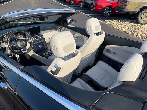 Used 2018 Mercedes-Benz C 300 4MATIC Cabriolet image 10