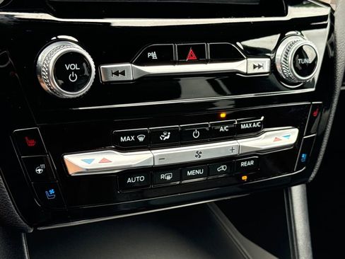 Used 2023 Ford Explorer Limited w/ Equipment Group 301A image 22