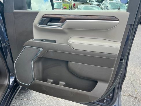 Used 2024 GMC Sierra 1500 SLT image 14