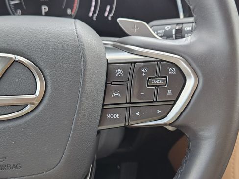 Used 2025 Lexus NX 250 FWD w/ Towing Package (2000 Lbs) image 29
