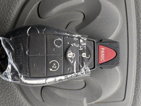 Used 2017 RAM 1500 Big Horn image 27