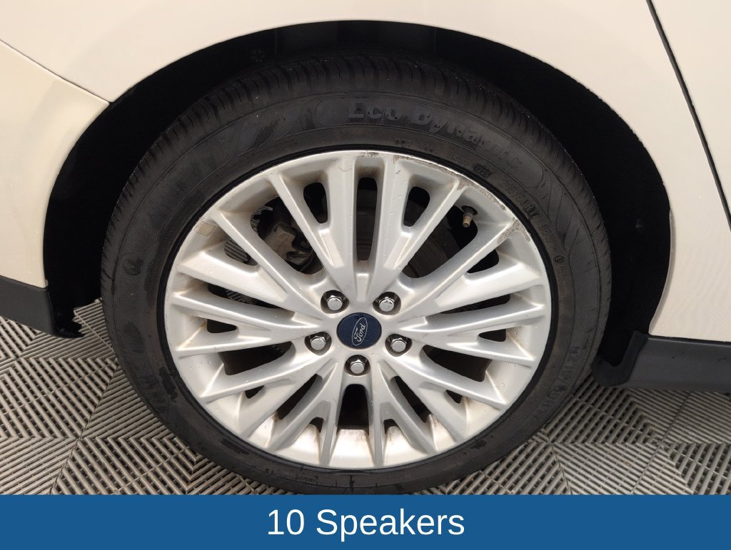 Used 2017 Ford Focus Titanium FWD image 18