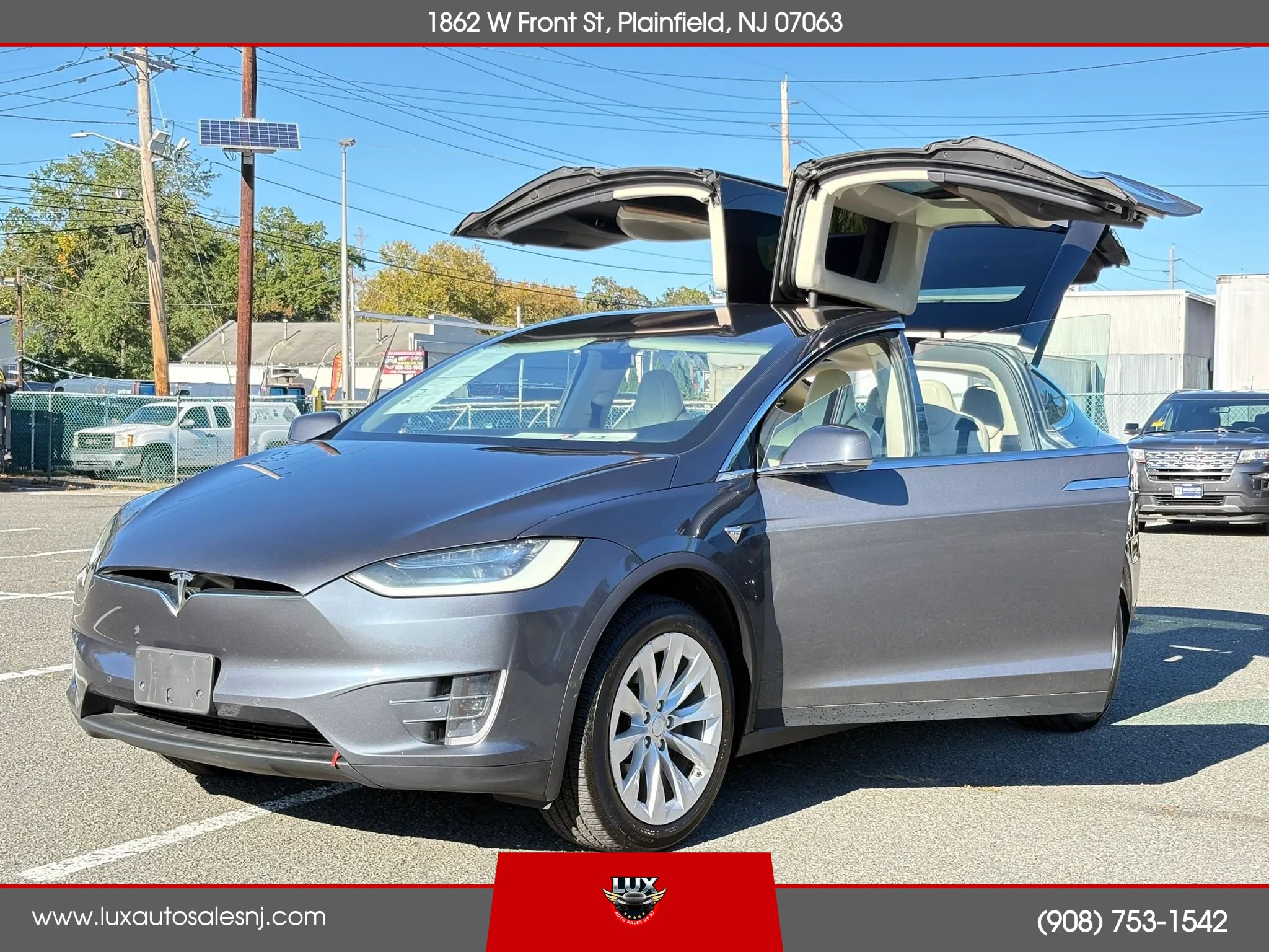 Used 2018 Tesla Model X 75D AWD/4WD image 5