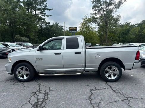 Used 2018 RAM 1500 Express w/ Express Value Package AWD/4WD image 5