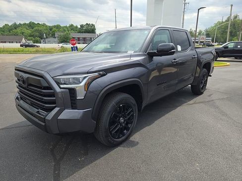 New 2026 Toyota Tundra Limited AWD/4WD image 9