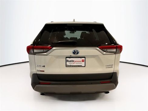 Used 2019 Toyota RAV4 Limited image 6