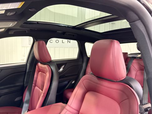 New 2026 Lincoln Corsair Reserve w/ Jet Appearance Package image 24