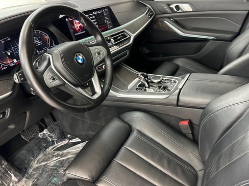 Certified 2022 BMW X7 xDrive40i w/ Premium Package AWD/4WD image 4