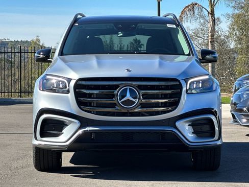 New 2026 Mercedes-Benz GLS 450 4MATIC image 8