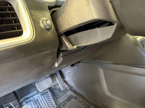 Used 2016 Chevrolet Equinox LS image 11