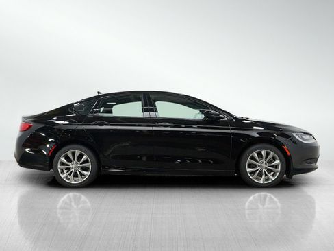Used 2015 Chrysler 200 S w/ Navigation & Sound Group I AWD/4WD image 6