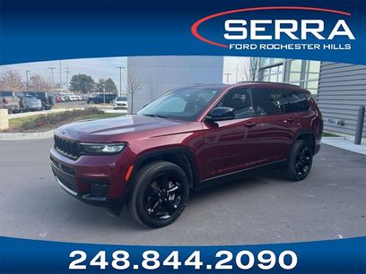 Used 2023 Jeep Grand Cherokee L Laredo