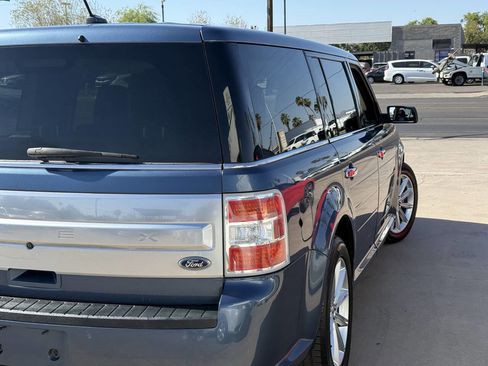 Used 2018 Ford Flex Limited FWD image 9