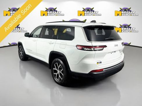 Used 2024 Jeep Grand Cherokee L Limited AWD/4WD image 7
