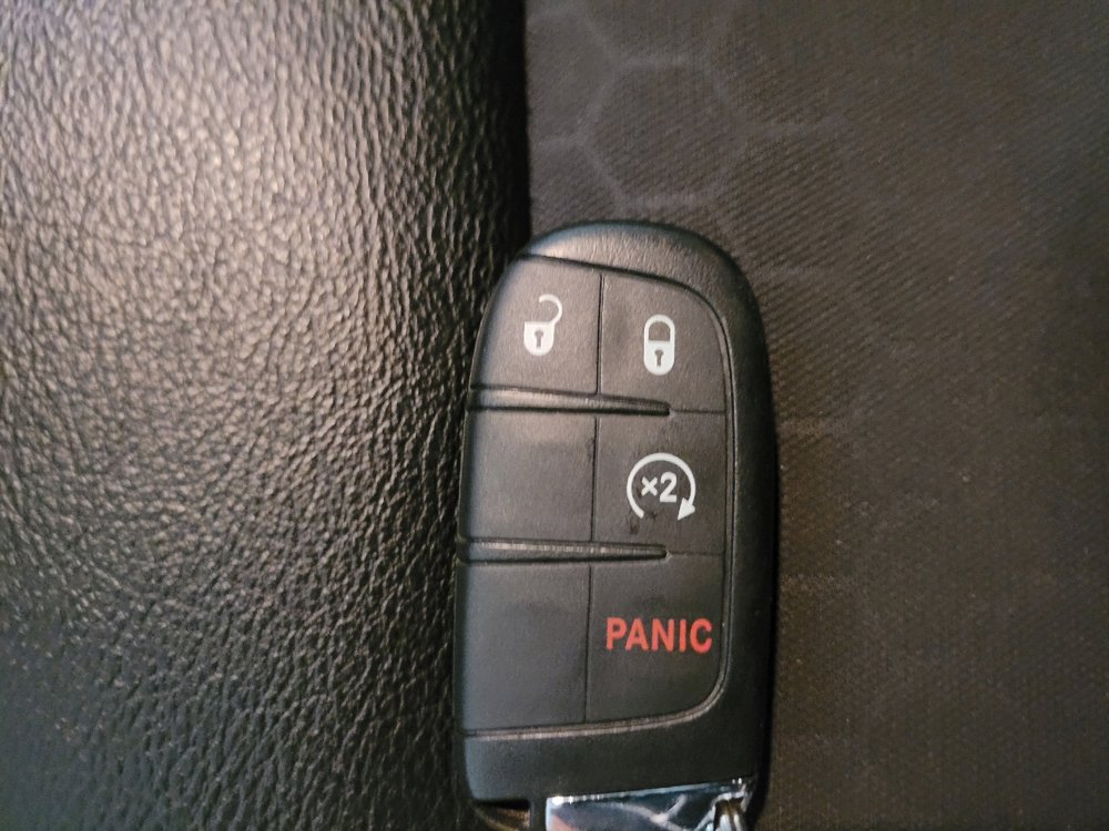 Used 2019 Jeep Compass Latitude w/ Cold Weather Group AWD/4WD image 32