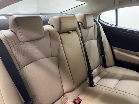 Certified 2021 Lexus ES 300h w/ Premium Package FWD image 13