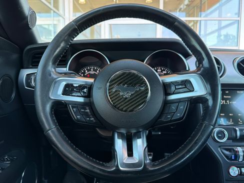 Used 2018 Ford Mustang GT Premium RWD image 25