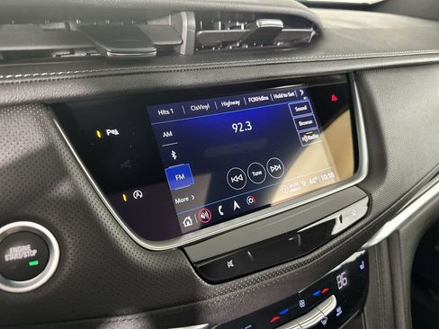 Used 2023 Cadillac XT5 Premium Luxury image 15