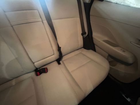 Used 2025 Hyundai Kona SEL image 38