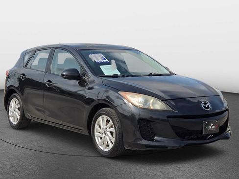 Used 2013 MAZDA MAZDA3 i Touring FWD image 2