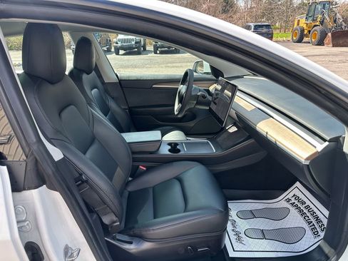 Used 2021 Tesla Model 3 Long Range image 33