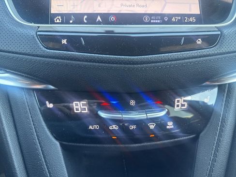 Used 2023 Cadillac XT5 Sportv image 12