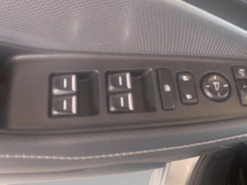 Used 2026 Acura MDX SH-AWD w/ Technology Package image 11