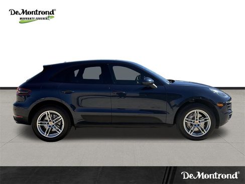 Used 2016 Porsche Macan S image 4