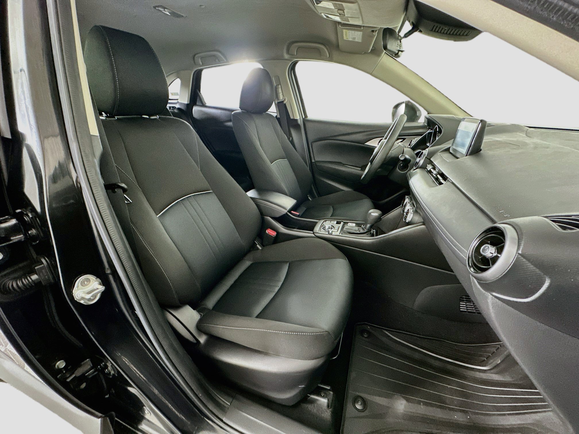 Used 2020 MAZDA CX-3 Sport FWD image 30