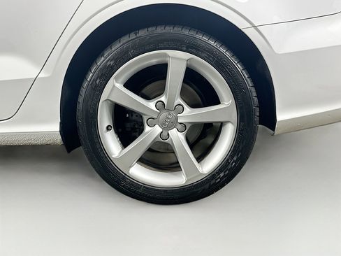 Used 2016 Audi A3 2.0T Premium image 11